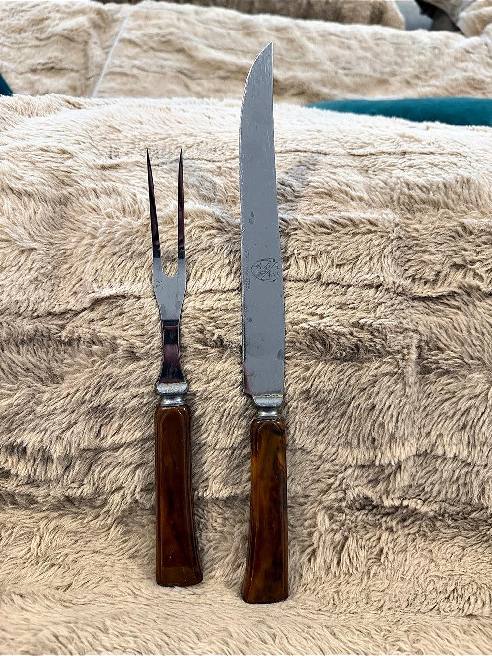 vintage stainless steel carving knife and meat fork set marbled amber BAKELITE